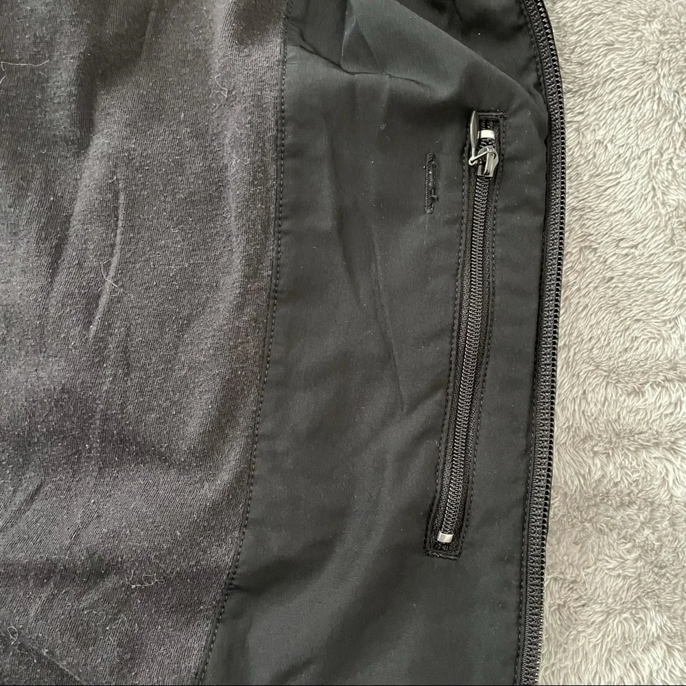 Adidas Classic 3-Stripe Zip-Up Windbreaker Black Pink Girls Size Medium (M)